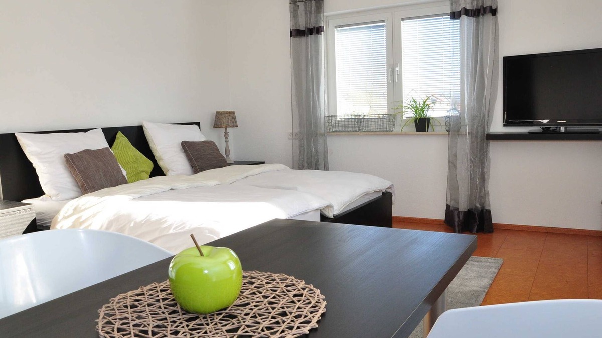 Aldingen Cottage | Room 1 - Pension N37 - modern furnished rooms in a quiet location