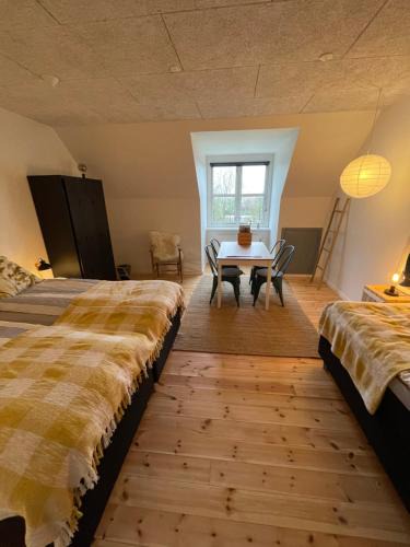 Vestervig Apartment | Room 17 - Hawkraft kulturhotel