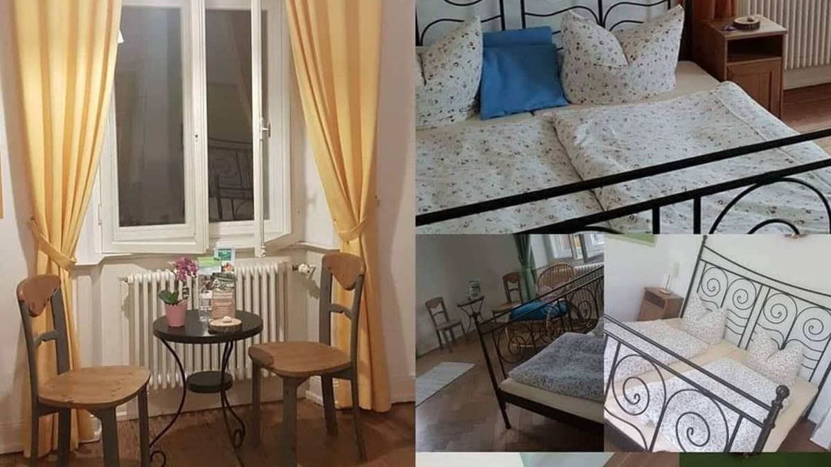 Merzalben Apartment | Room 2 (triple room) - Hostel Forsthaus
