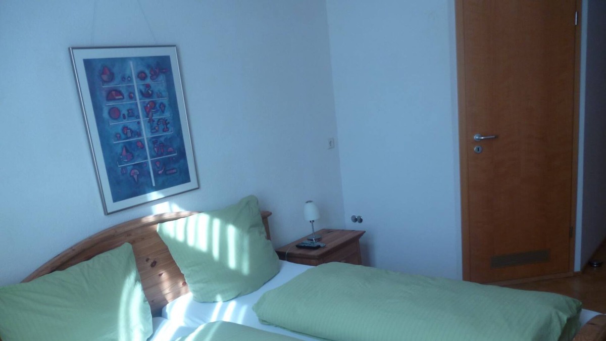Munderkingen Apartment | Room 22 with shower and WC