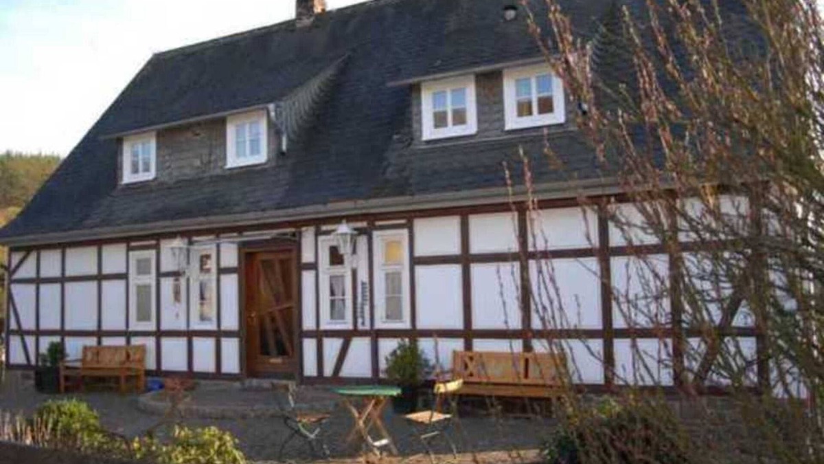Lichtenfels Apartment | Room 7 - House by the forest