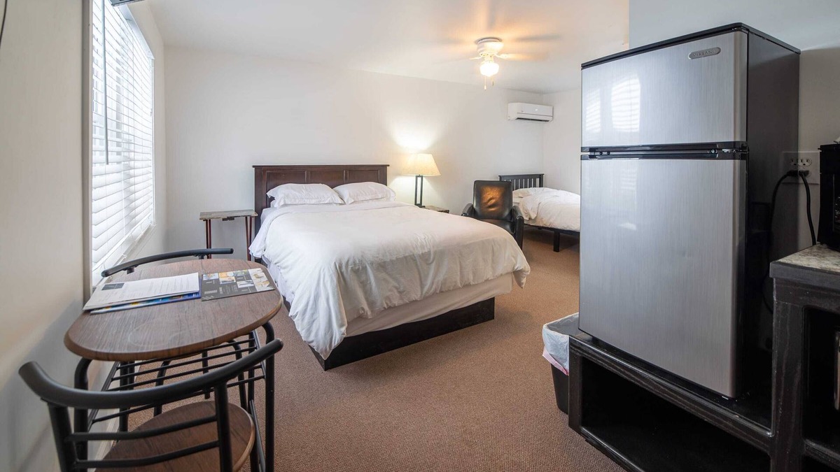 Indian River House | Room 8 at Inland Lakes Motel, Indian River, MI