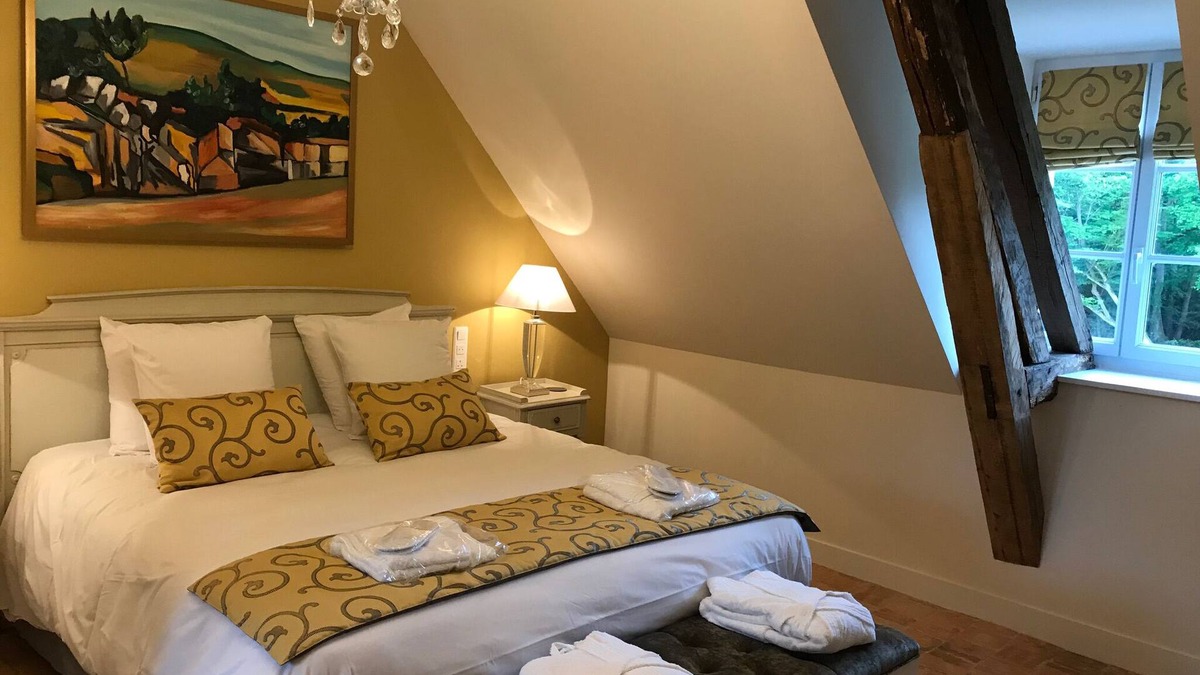Jarze Bed & Breakfast | Room 8 king size double room with ensuite