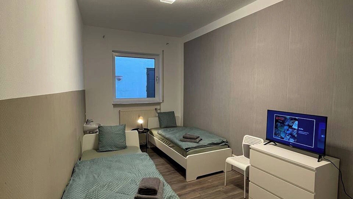 Nickenich Apartment | Room available in Nickenich! 11 guests welcome.
