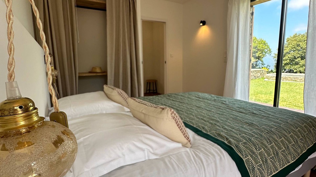 Murato Apartment | Room 'Chambre 2' with Mountain View, Wi-Fi and Air Conditioning