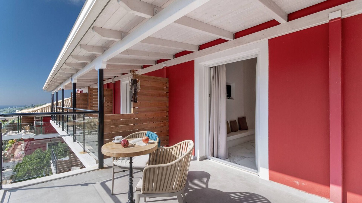 Anthousa Apartment | Room 'Deluxe Loft - A' with Shared Terrace, Wi-Fi and Air Conditioning
