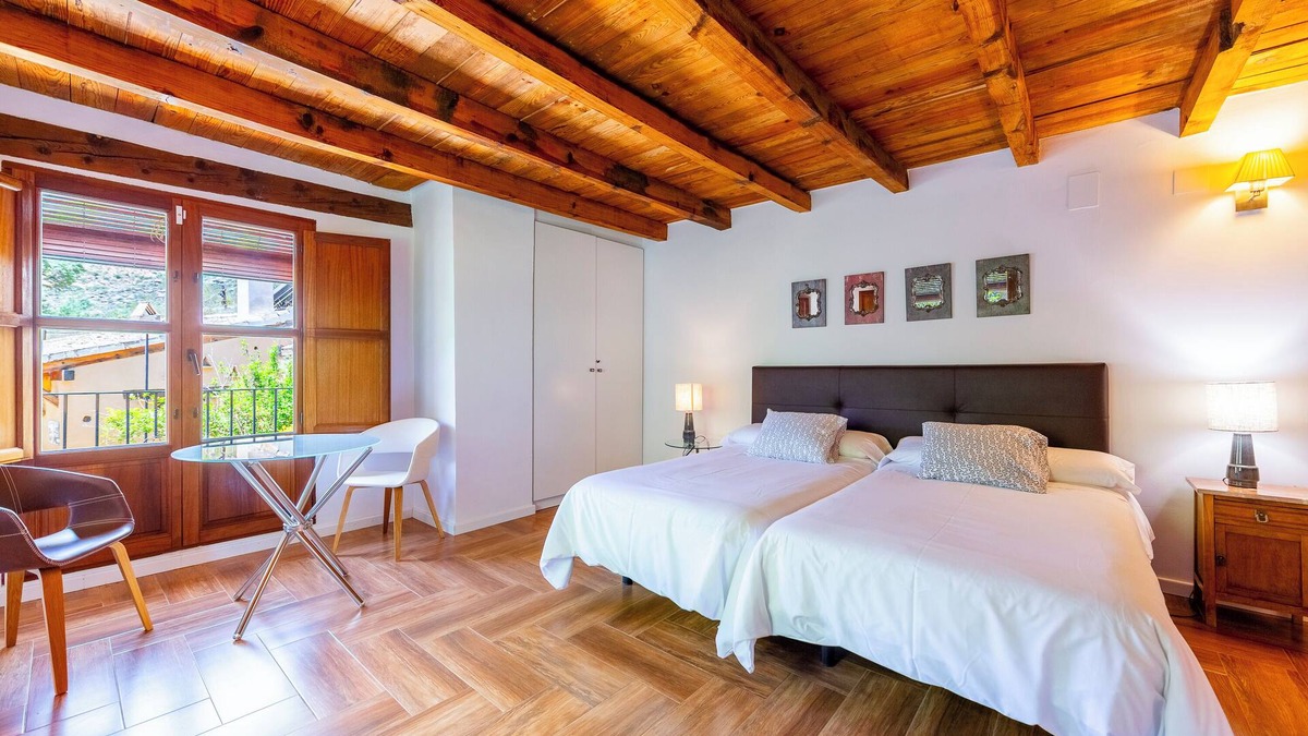 Puebla de Don Fadrique Apartment | Room 'Doble 4 Molino Del Machero' with Mountain View, Shared Pool and Wi-Fi