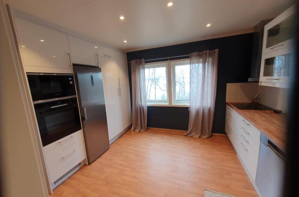 Sorreisa Municipality House | Room Finnsnes