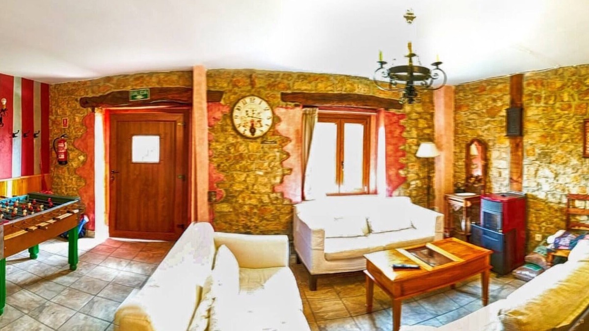Basconcillos del Tozo House | Room 'Habitación Cuádruple' with Mountain View, Shared Garden and Wi-Fi