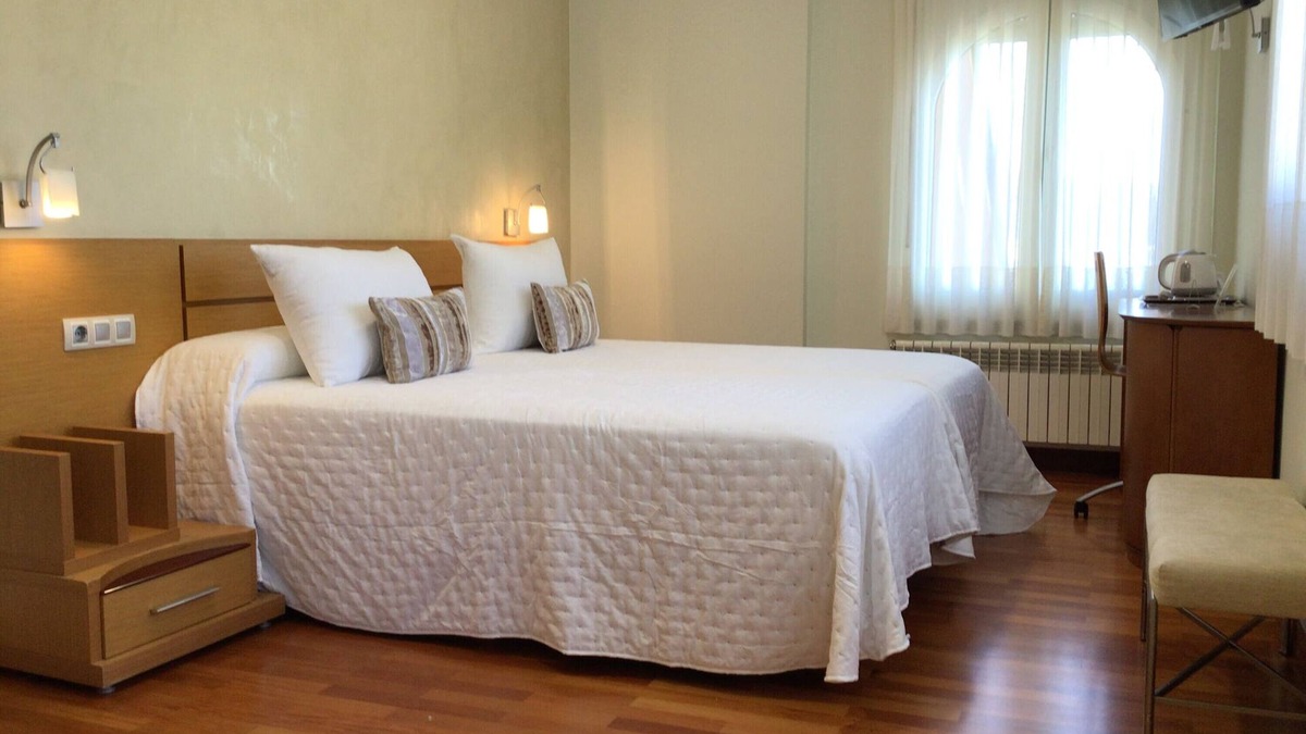 Faro Apartment | Room 'Habitación 201' with Sea View, Shared Terrace and Wi-Fi
