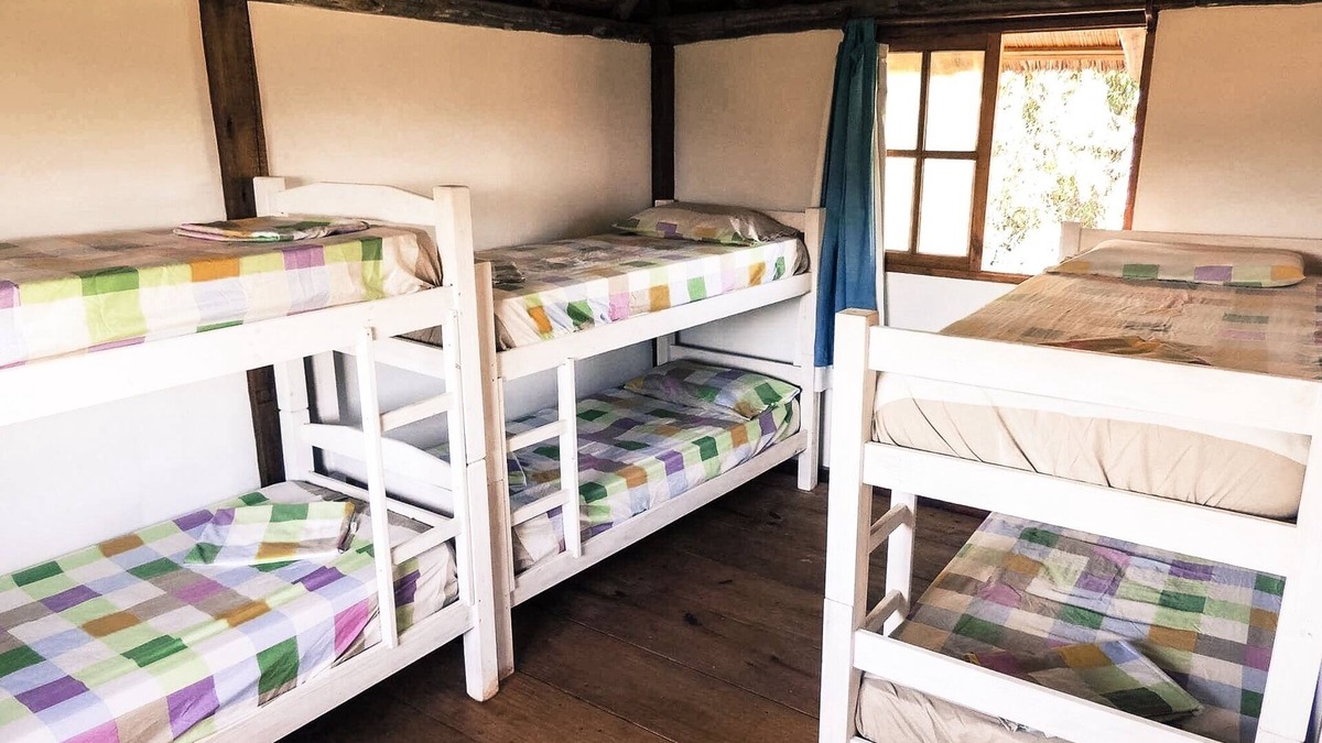El Chorro House | ROOM II, 6 PEOPLE
