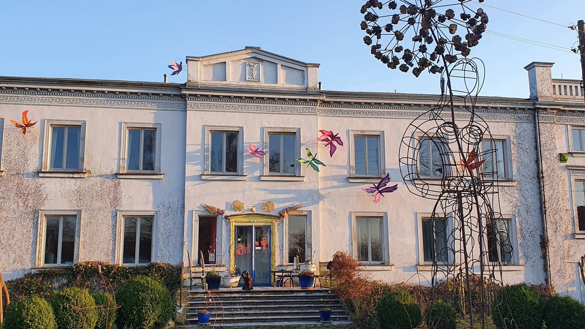 Schorrentin Other | Room in an old manor with an artistic atmosphere