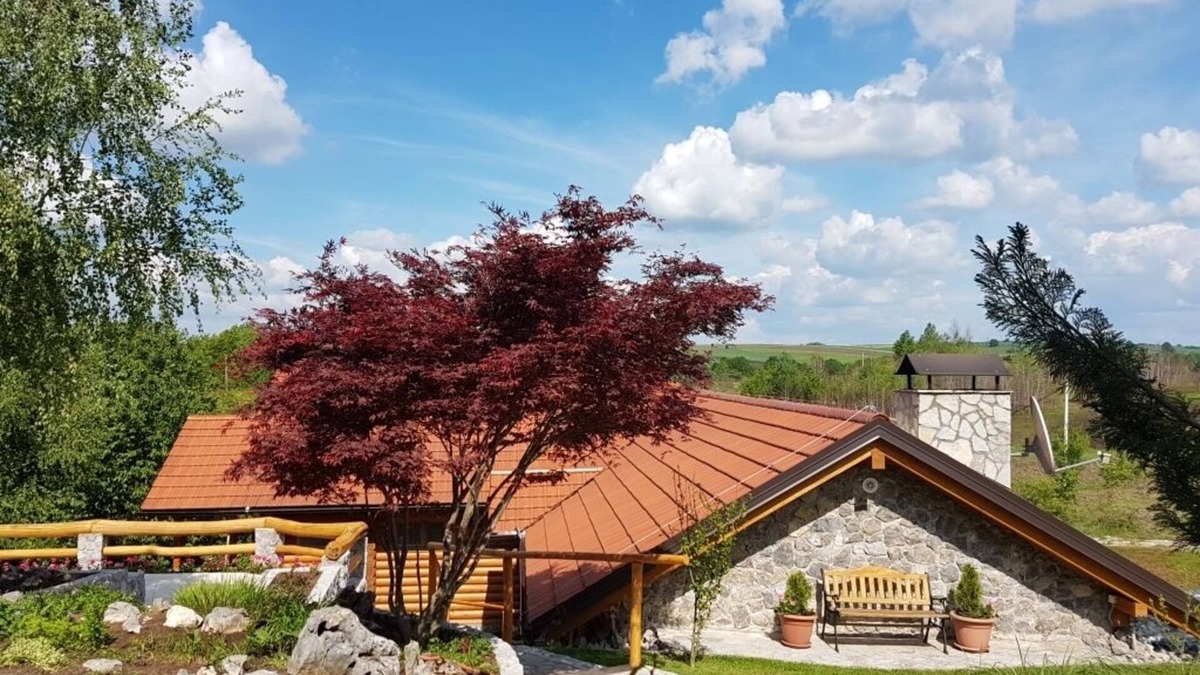 Rakovica Bed & Breakfast | Room in Rakovica with WIFI (4958-5)