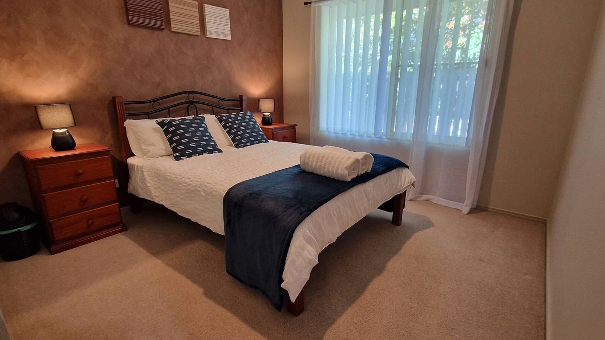 Urraween House | Room in shared house 2
