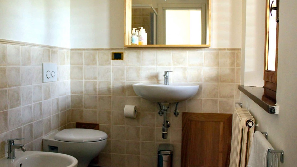Capannoli Bed & Breakfast | Room in the Tuscan countryside