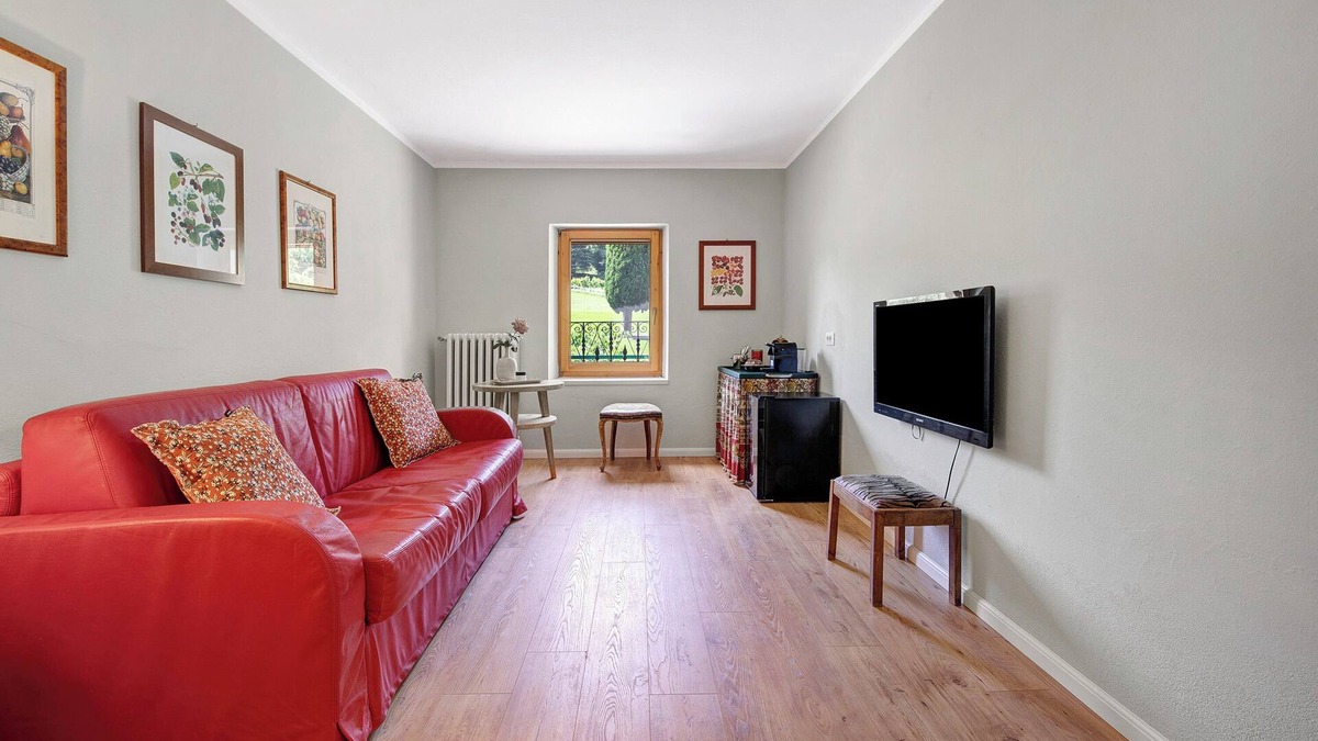 Affi Apartment | Room 'La Cavallina Suite' with Shared Pool, Shared Garden and Wi-Fi