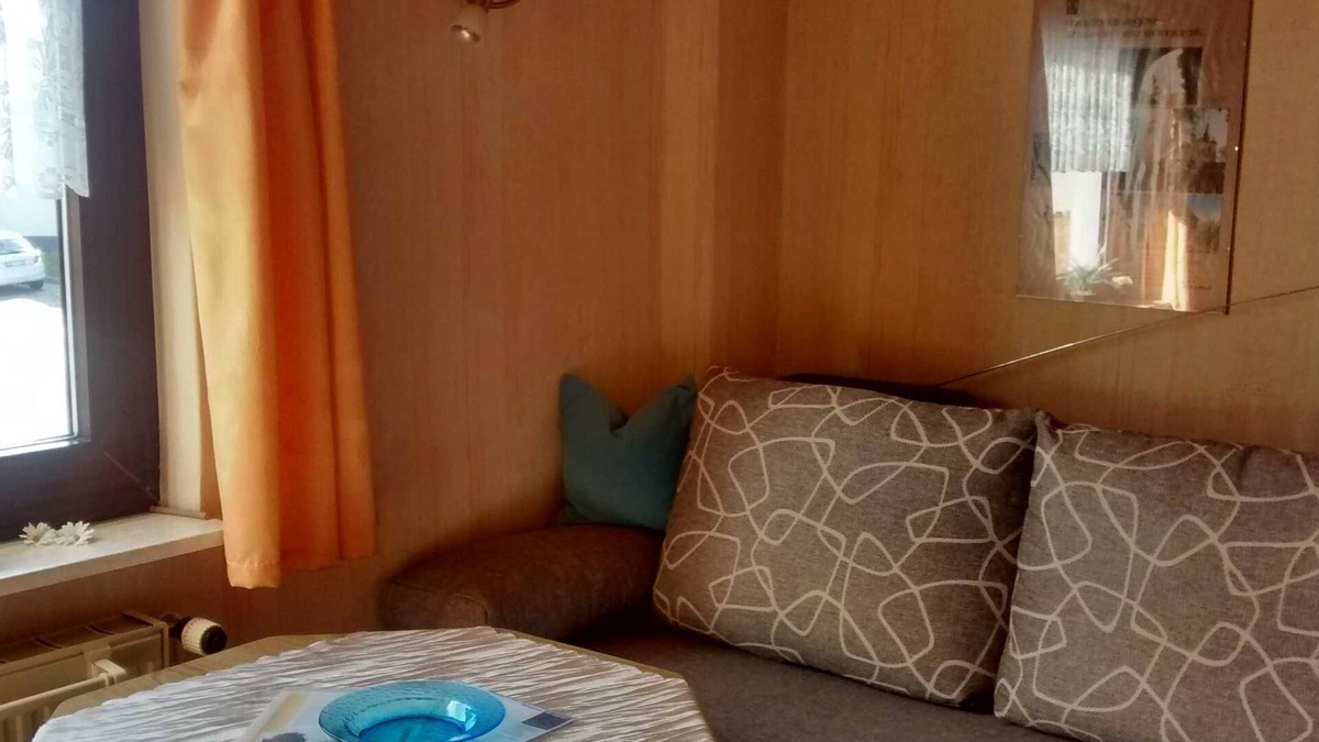 Diesdorf Apartment | Room left - private rental Maluche