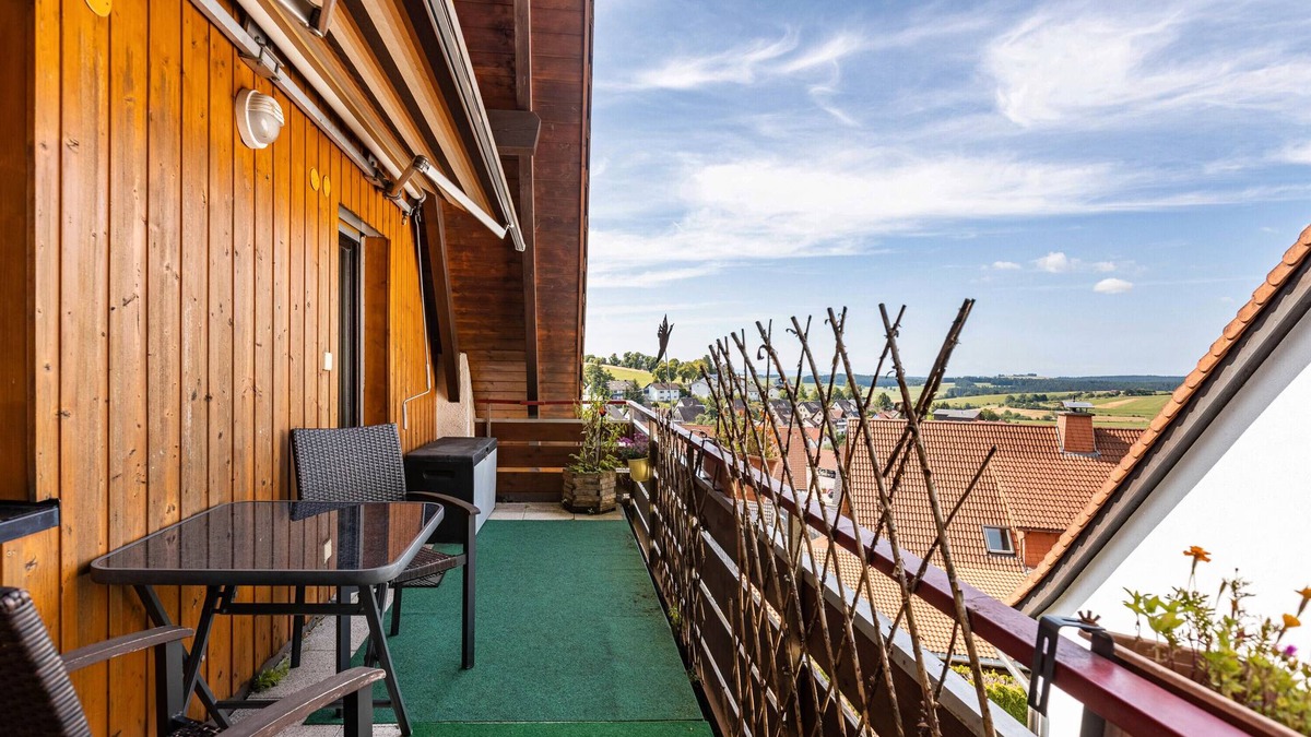 Bonndorf Apartment | Room 'Mit Balkon' with Balcony and Wi-Fi