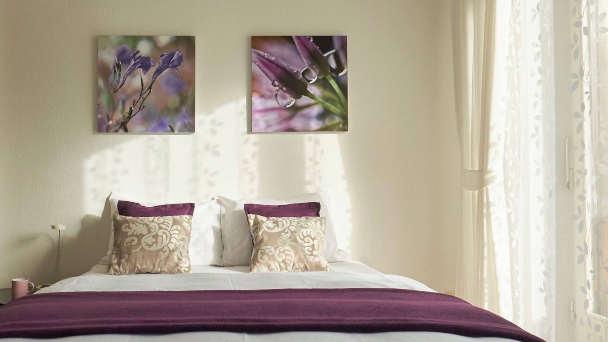 Urberg Apartment | Room 'No. 6' with Shared Terrace, Shared Garden and Balcony