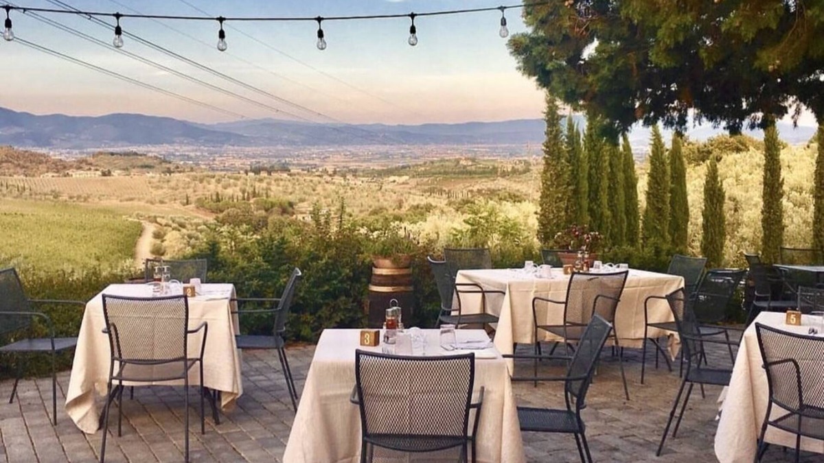 Santa Cristina a Mezzana Bed & Breakfast | Room overlooking the vineyards and Florence