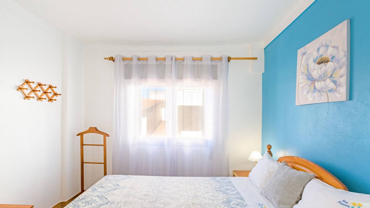Baiona Apartment | Room 'Quarto Azul' with Wi-Fi