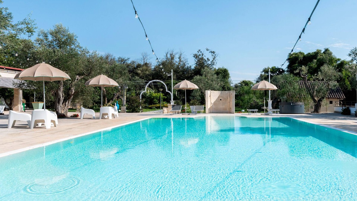Castromediano Apartment | Room 'San Biagio - Deluxe 3' with Shared Pool, Wi-Fi and Air Conditioning