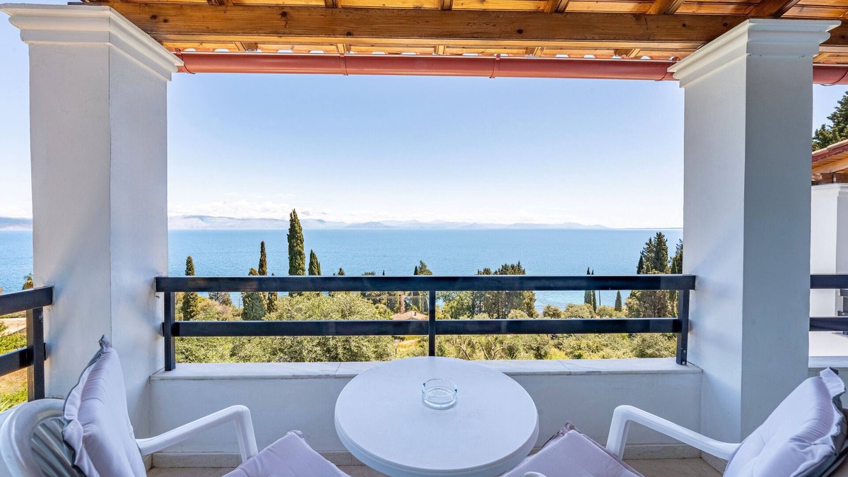 Benitses Apartment | Room 'Two Bedroom' with Private Terrace, Wi-Fi and Air Conditioning