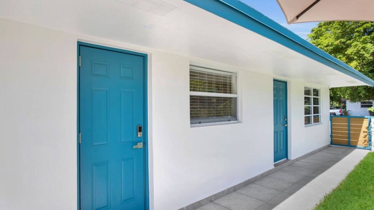 River Oaks Villa | Room with all comfort you need near Downtown