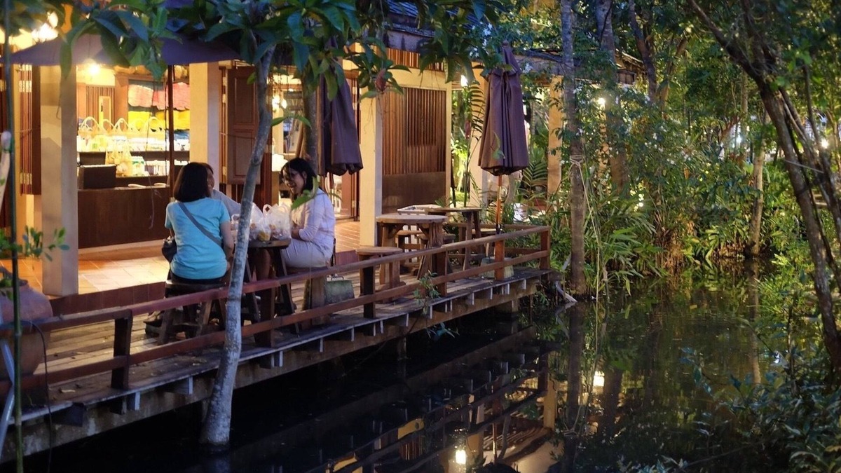 Amphawa Hotel | RoomQuest Amphawa Floating Market