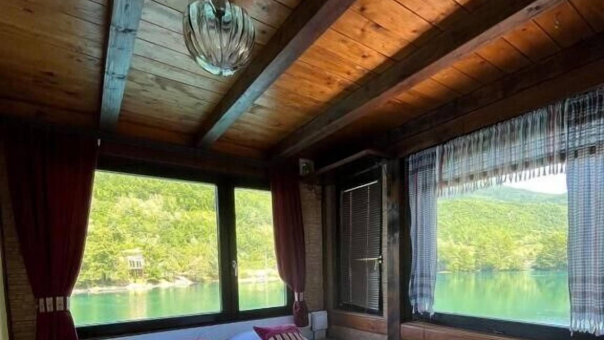 Lohovo Apartment | Rooms and Apartments Neron / Triple room 4