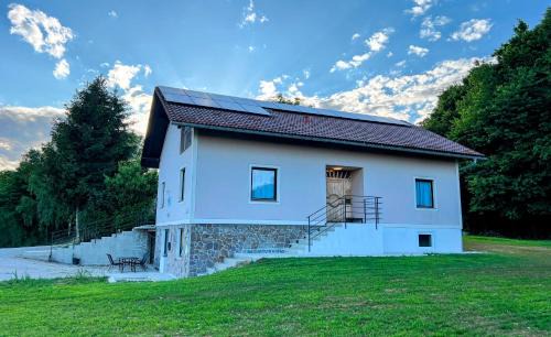 Trnovska Hotel | Rooms and apartments Biš