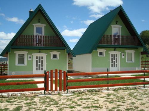 Zabljak Resort | Rooms and Bungalows Sreten Žugić