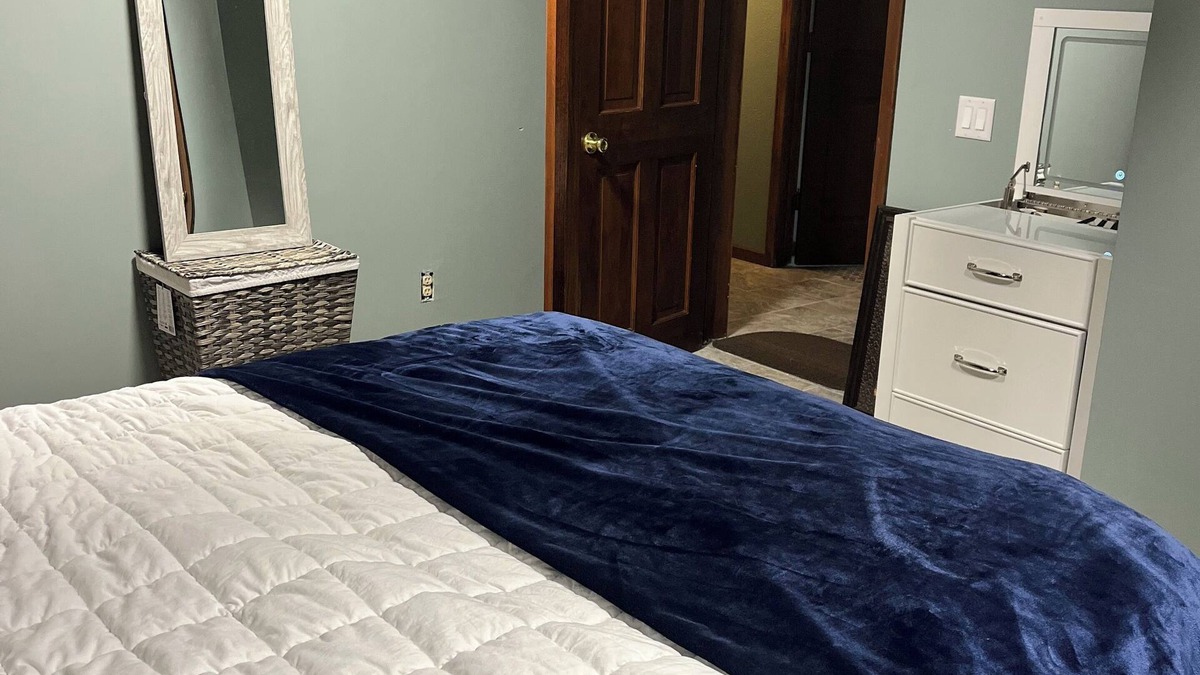 Glyndon House | Rooms for rent in a Charming 3-bedroom house. Ideal for traveling workers