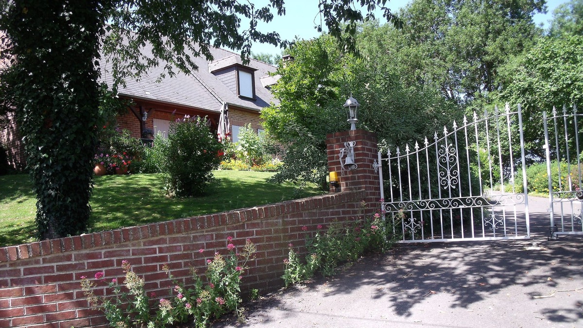 Eparcy House | rooms homestay very quiet village relaxing close to nature