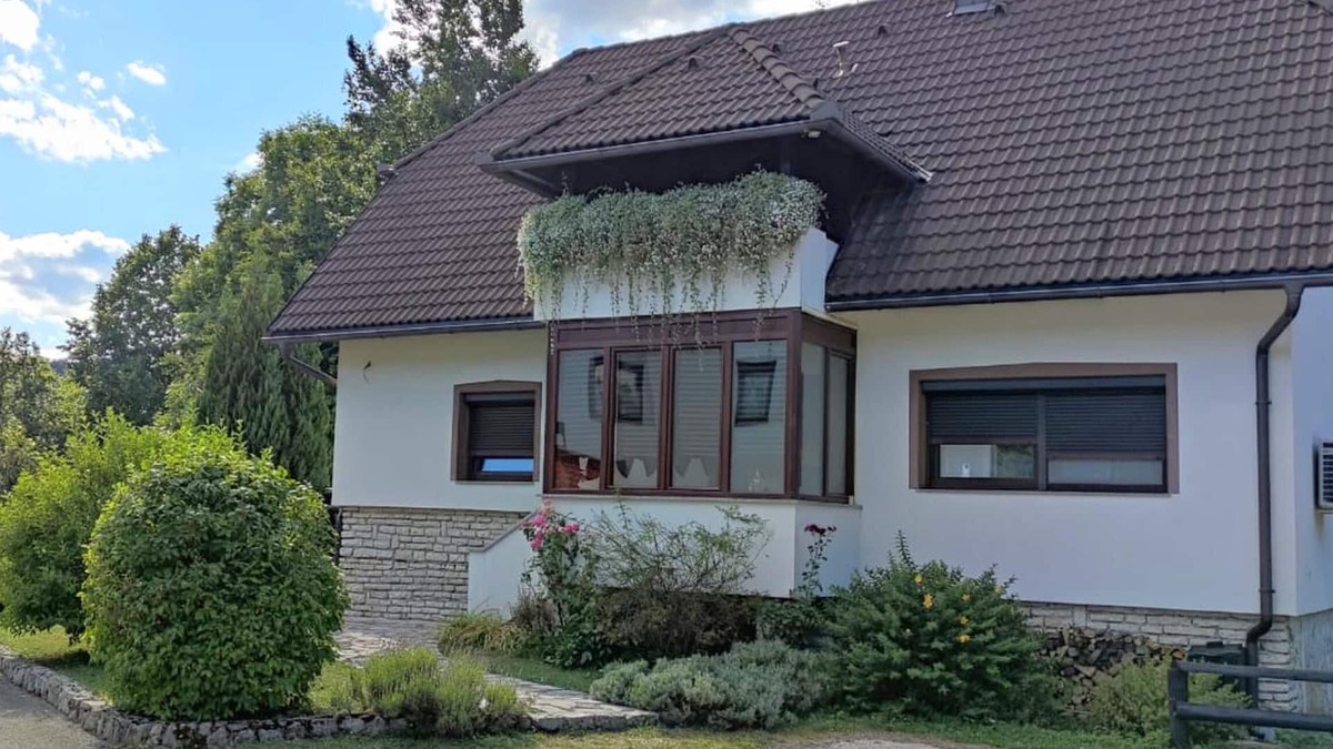 Mukinje Apartment | Rooms Radmila, (8423), Plitvice, Croatia