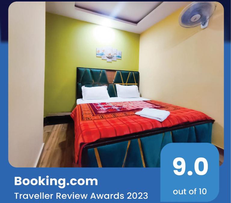 New Delhi Hotel | Roomshala 122 Hotel Park View - Near Adarsh Nagar