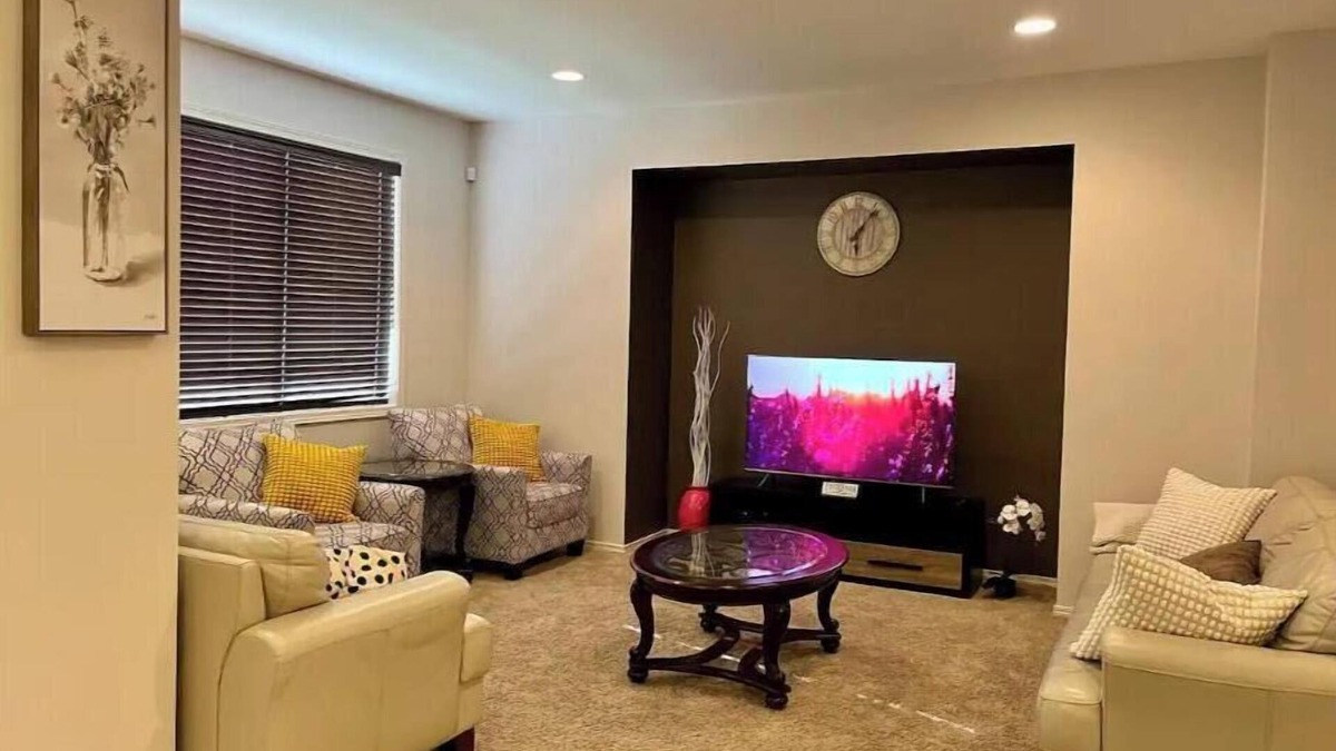 Winnipeg House | Roomy 4 bedroom House