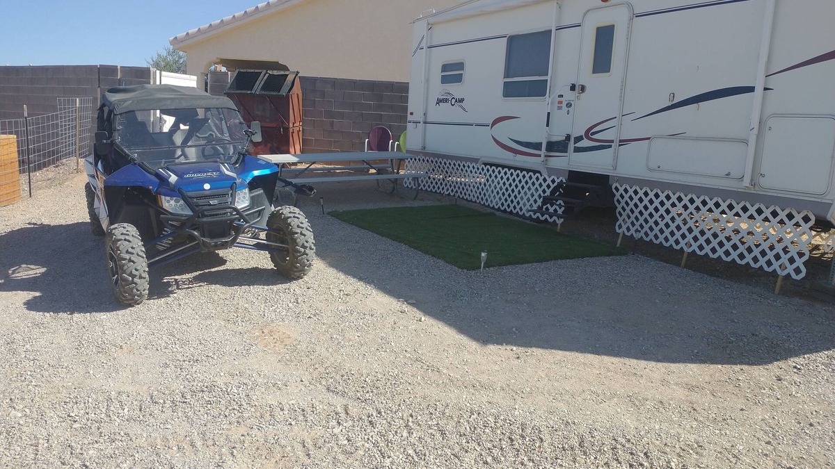 Littlefield House | Roomy Bear Cave RV in the Desert in Marvelous Scenic, Arizonan