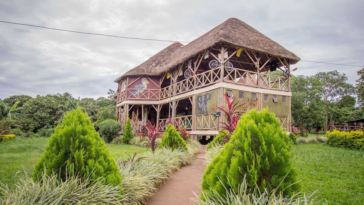 Entebbe RV Rental | Roots Retreat and Camping Resort
