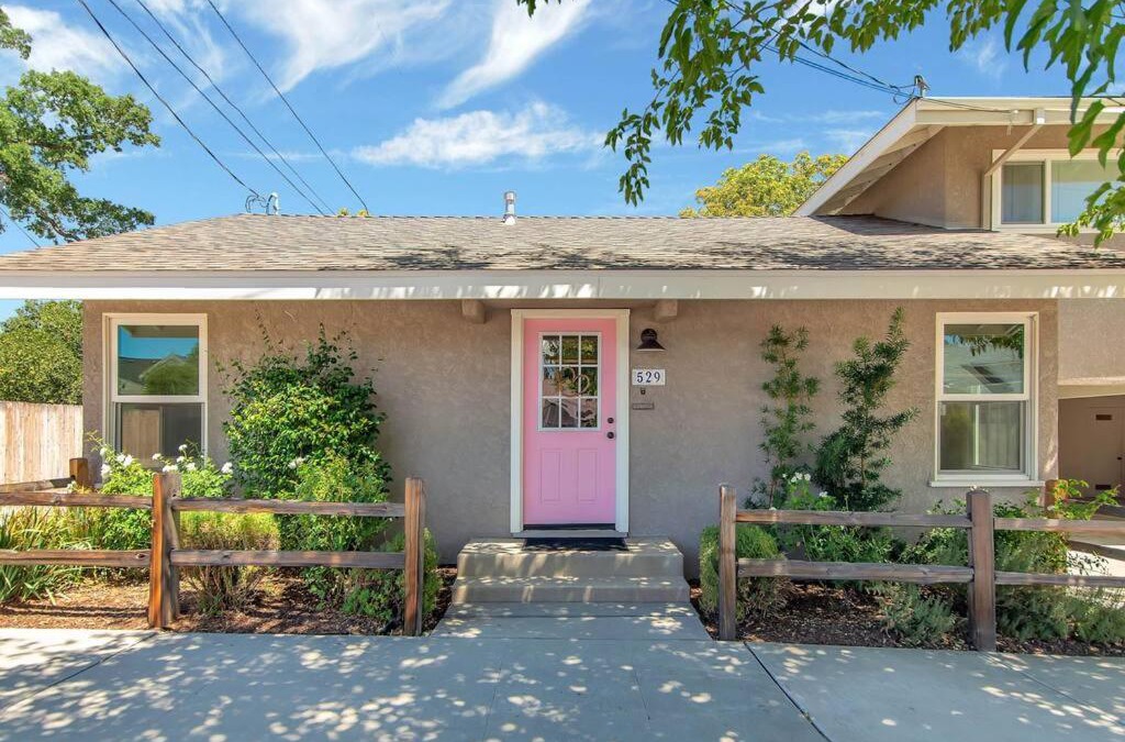 Paso Robles House | Rosé Getaway Close to Downtown Paso Robles 2 Bed/1 Bath