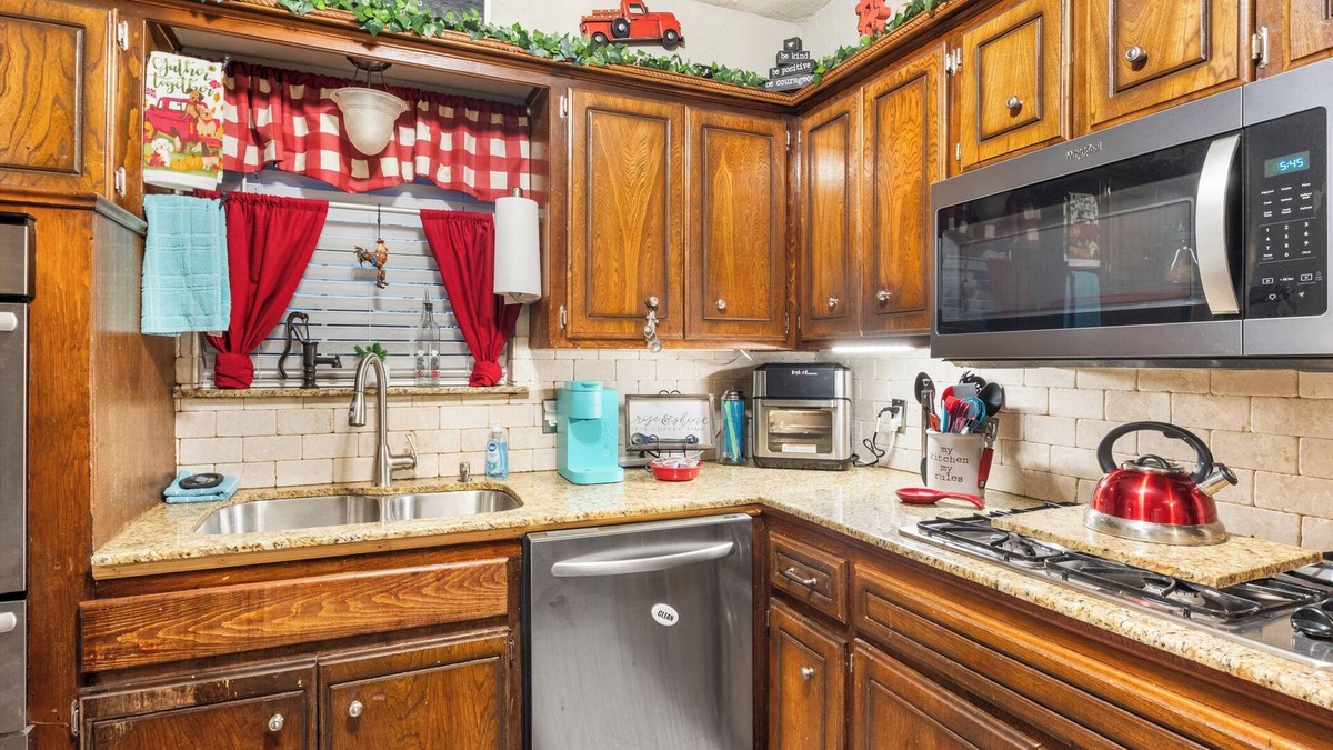 Shawnee House | Rosa St. Retreat
