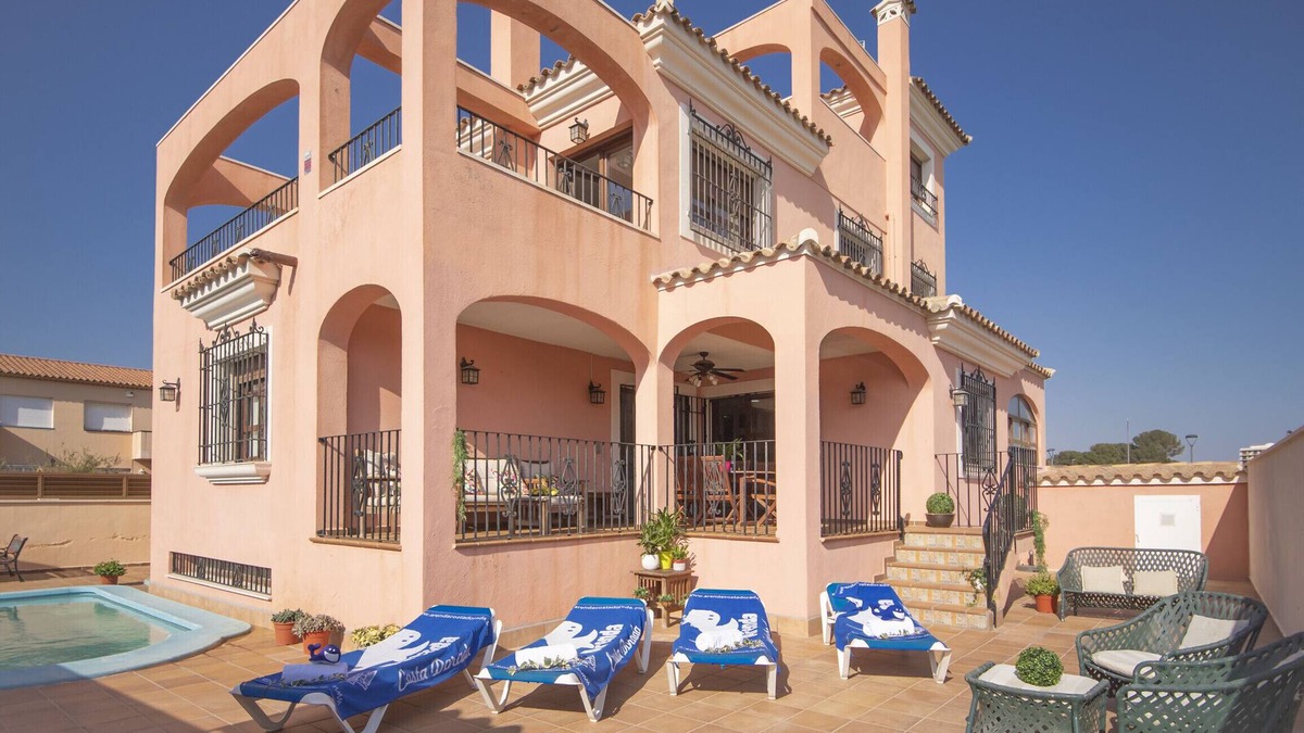 L'Hospitalet de l'Infant Villa | ROSA Villa con piscina privada al lado de la playa