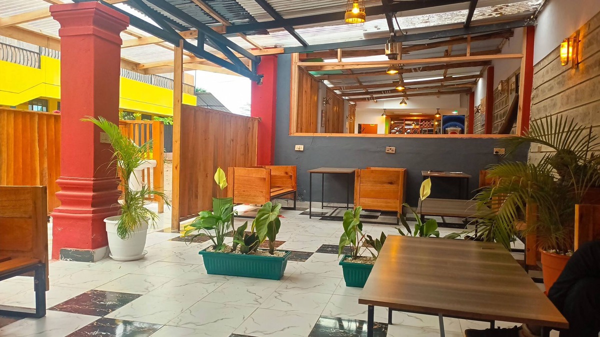 Kutus Bed & Breakfast | RosaBlu Hotel Kutus