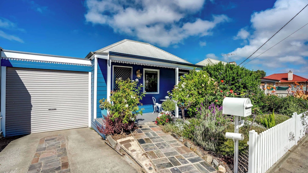 Goolwa House | Rose Cottage 3B Hutchinson St Goolwa