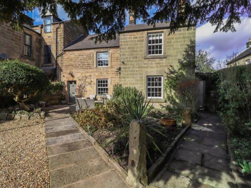 Matlock House | Rose Cottage