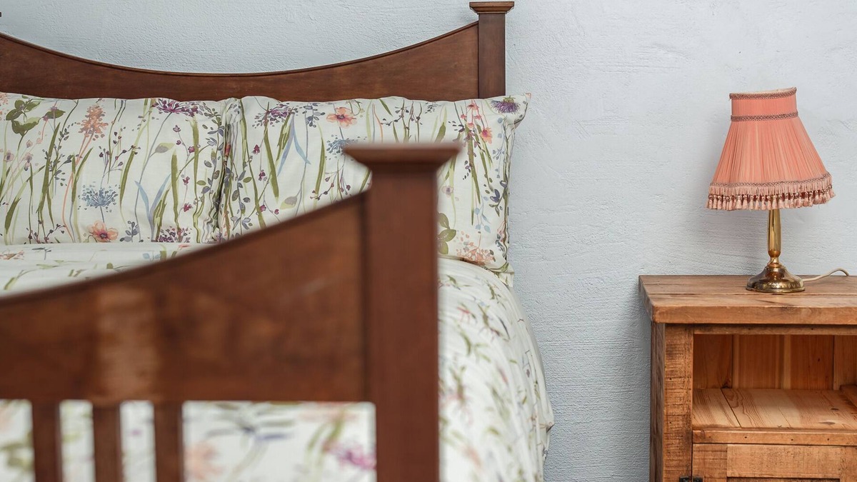 Cookstown Cottage | Rose Cottage