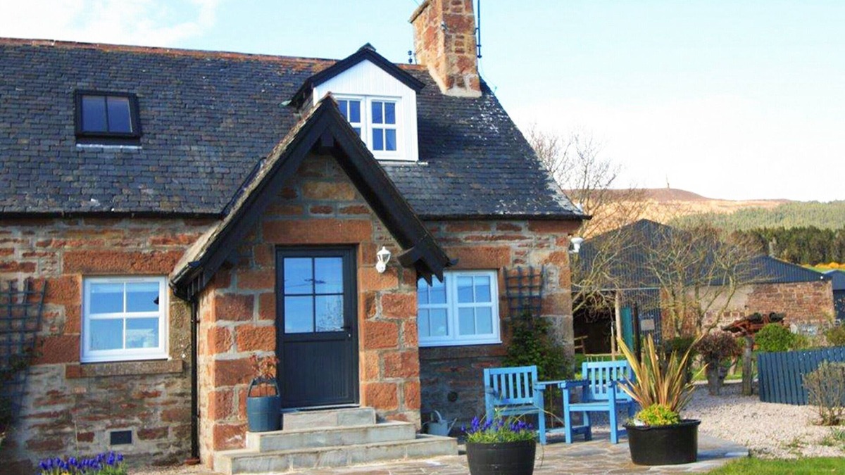 Golspie Cottage | Rose Cottage - UK7677