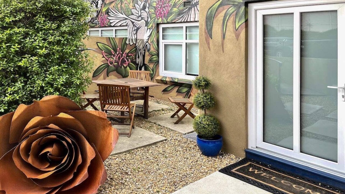 New Town Apartment | Rose Court "Astera". Rest, Relax & Revitalize
