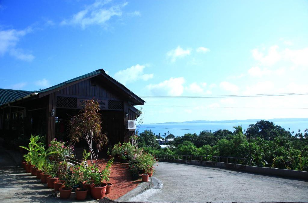 Meyungs Hotel | Rose Garden Resort