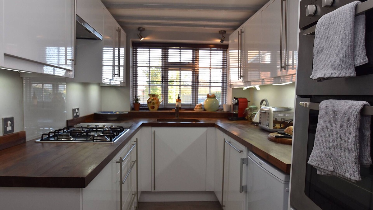 Hastings Cottage | Rose Mullion Cottage